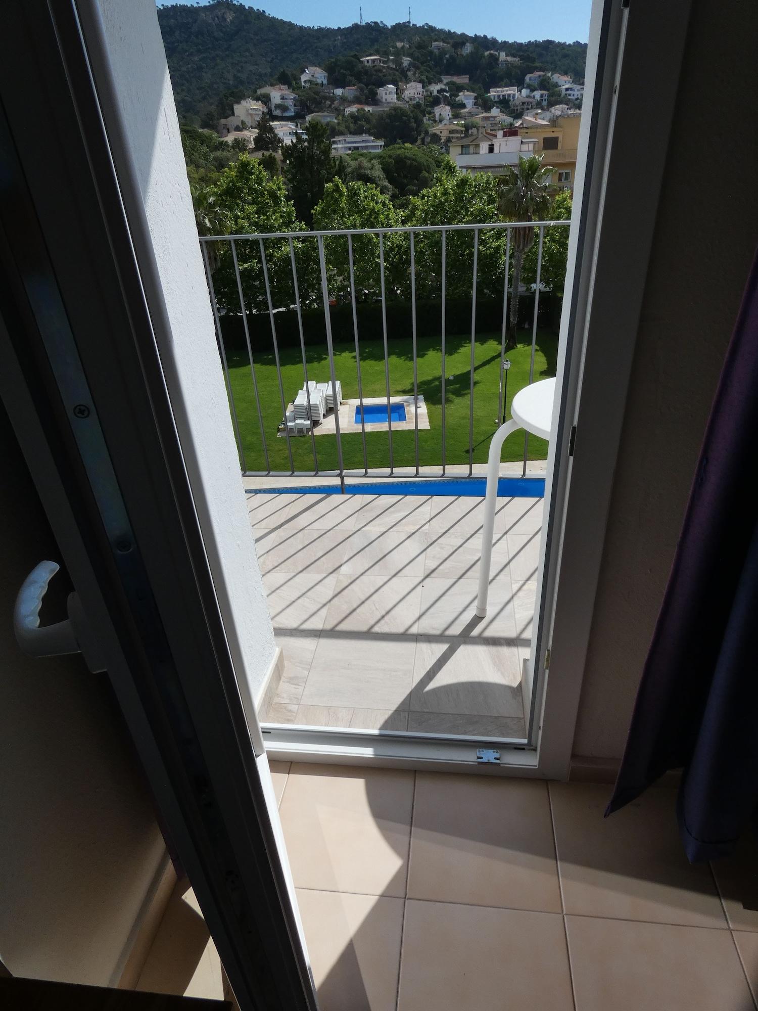 Marina Tossa Hotel *